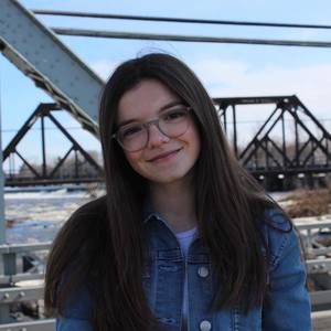 Meet your Posher, Laurence